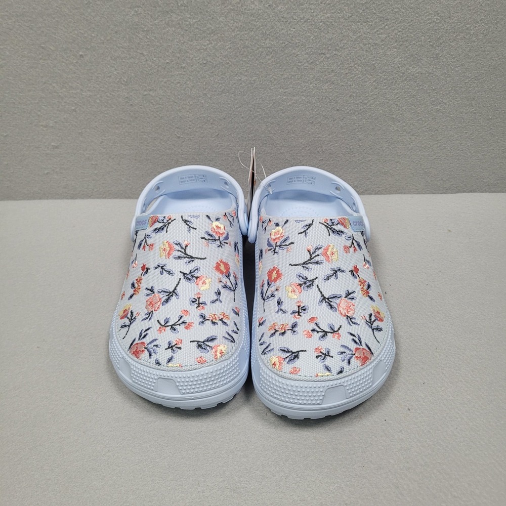 Crocs Classic Crafted Floral Clog Light Blue Womens Size 7 212878-4WK